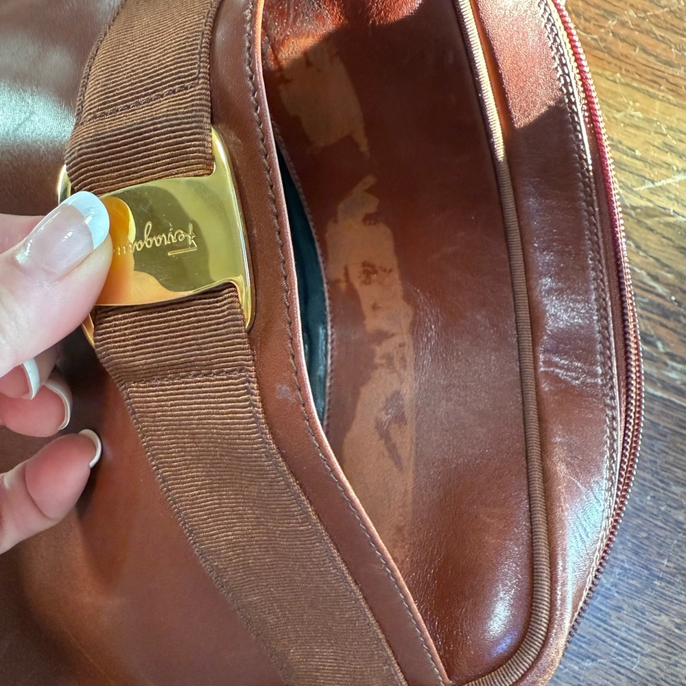 Vintage Ferragamo Camera Crossbody Bag - Picture 8 of 12